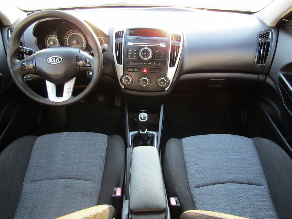 Kia Ceed 1.6 CRDi 