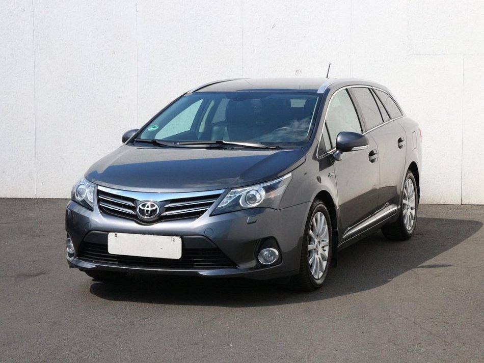 Toyota Avensis 1.8 Comfort