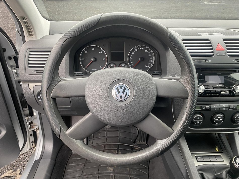 Volkswagen Golf 1.9TDi 