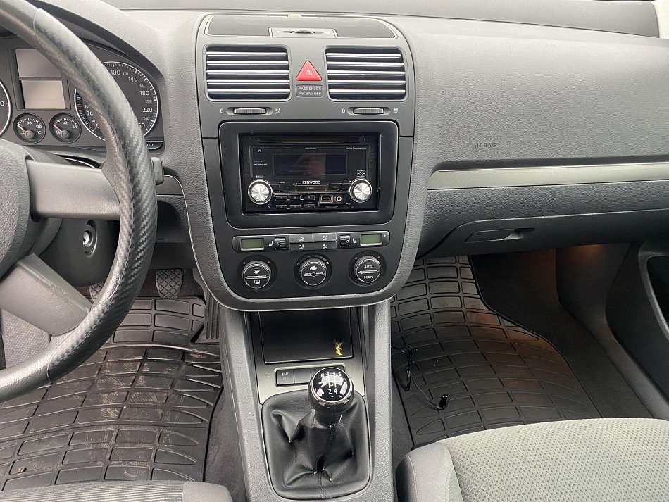 Volkswagen Golf 1.9TDi 