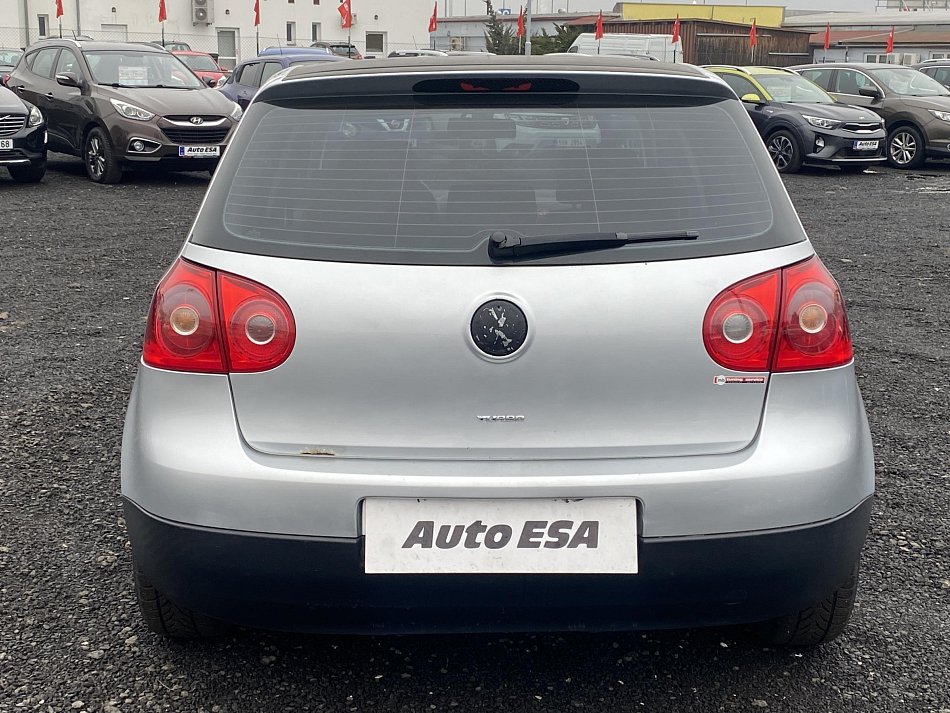 Volkswagen Golf 1.9TDi 