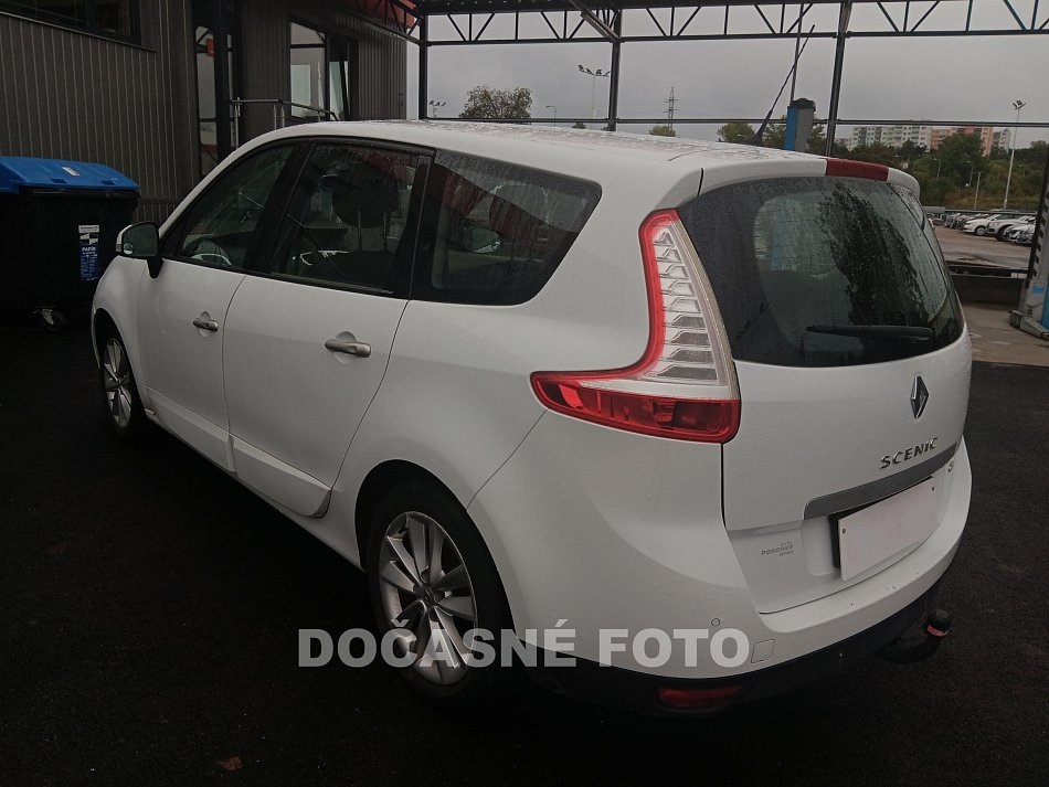 Renault Scénic 1.5 DCi 