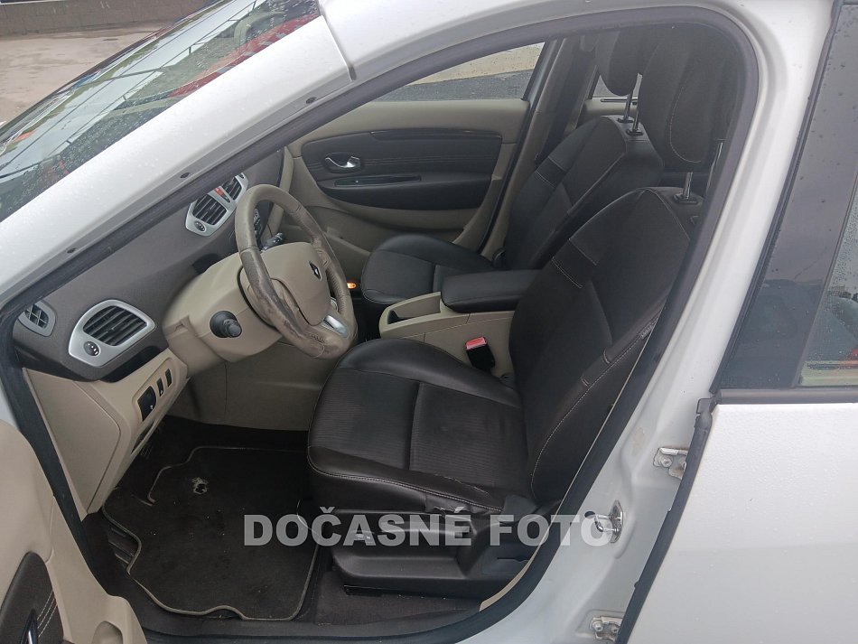 Renault Scénic 1.5 DCi 