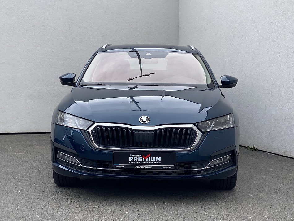 Škoda Octavia IV 1.5 TSi Style Plus