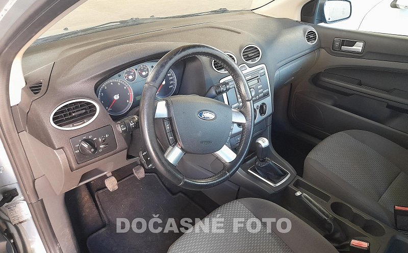 Ford Focus 1.6i 