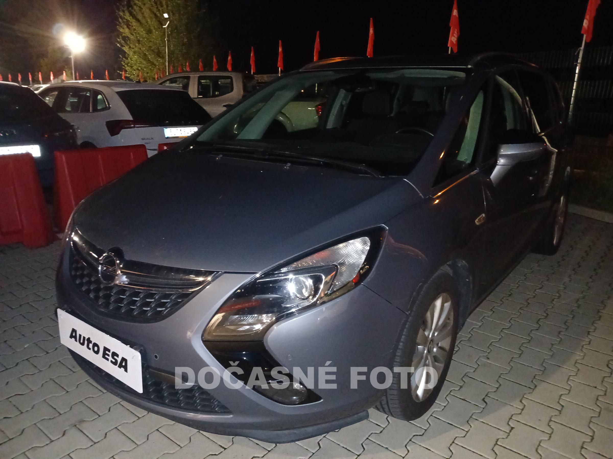 Opel Zafira, 2016 - pohled č. 1