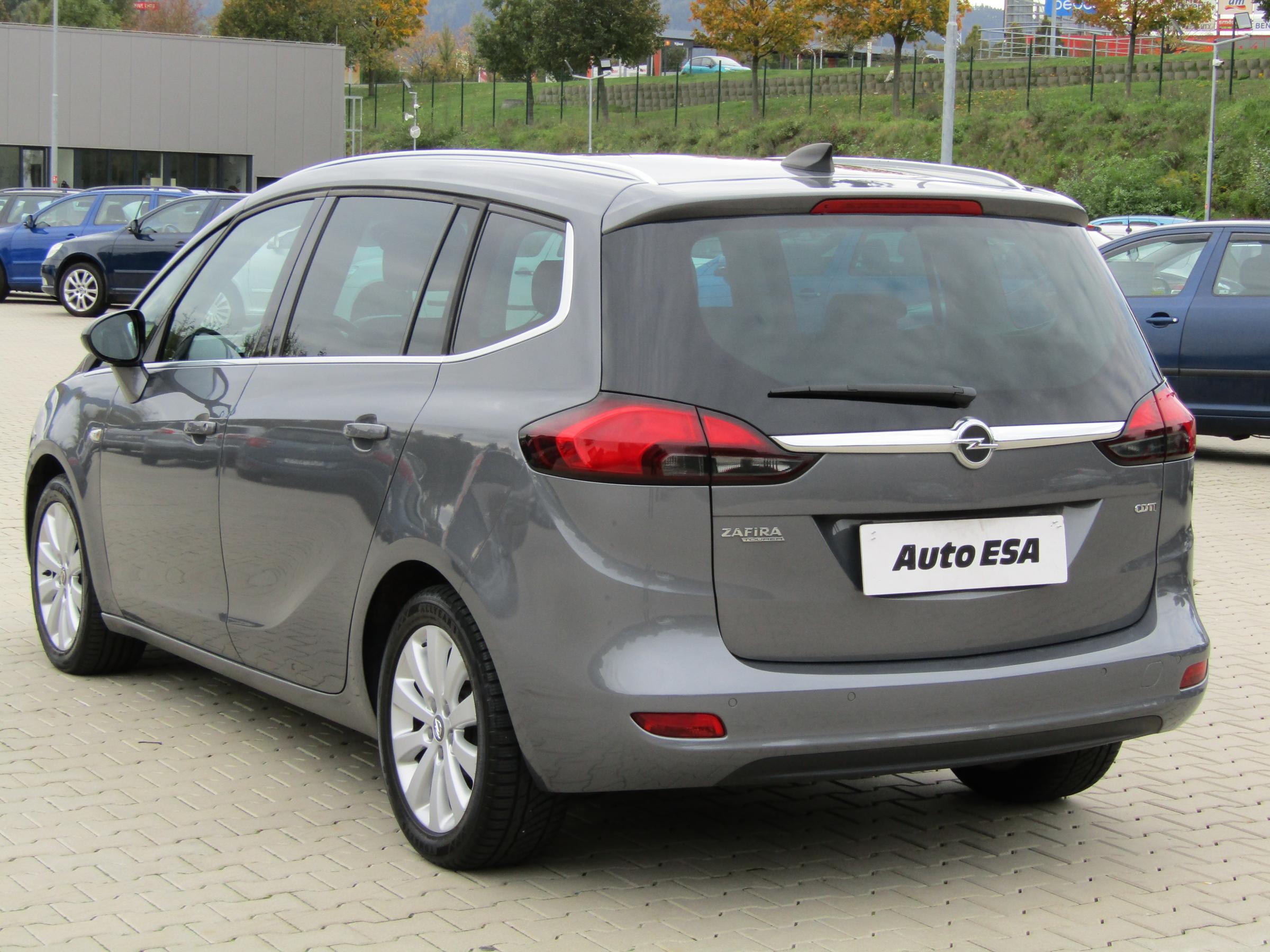 Opel Zafira, 2016 - pohled č. 6