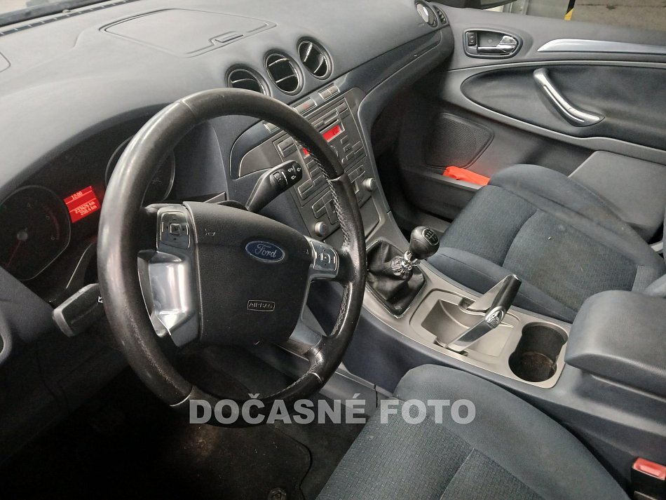 Ford S-MAX 2.0 TDCi  7míst