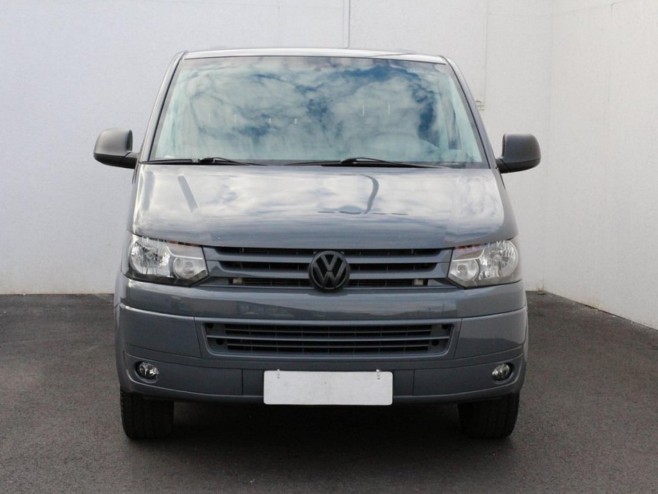 Volkswagen Transporter 2.0 TDi  DÍLNA