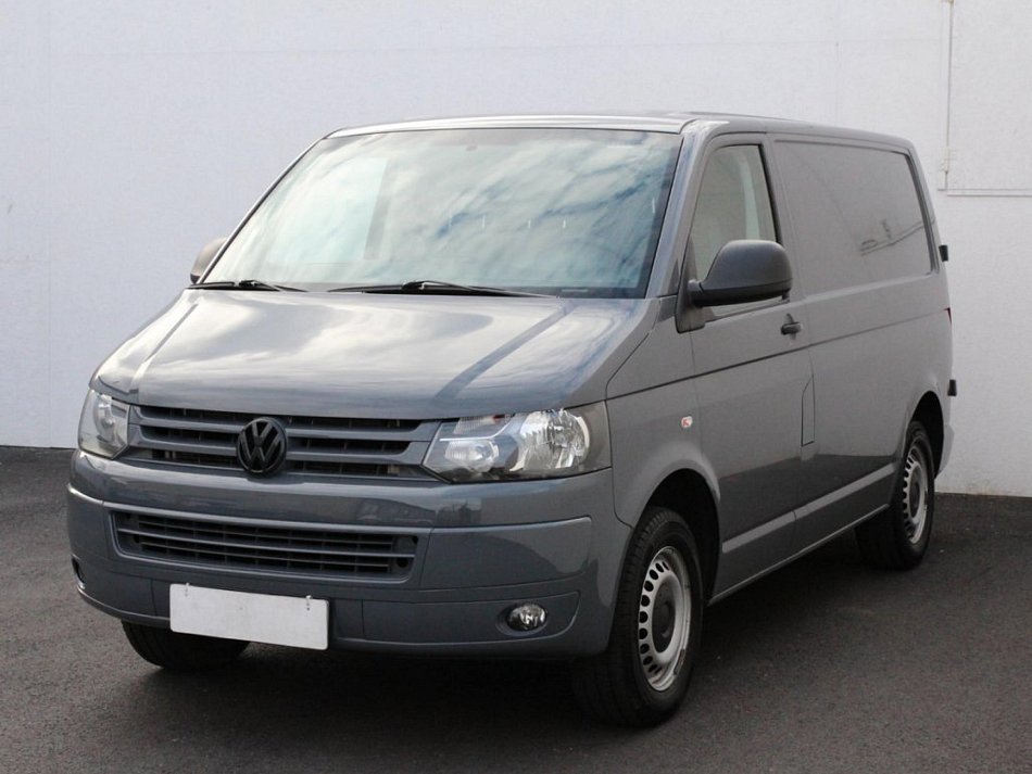 Volkswagen Transporter 2.0 TDi  DÍLNA