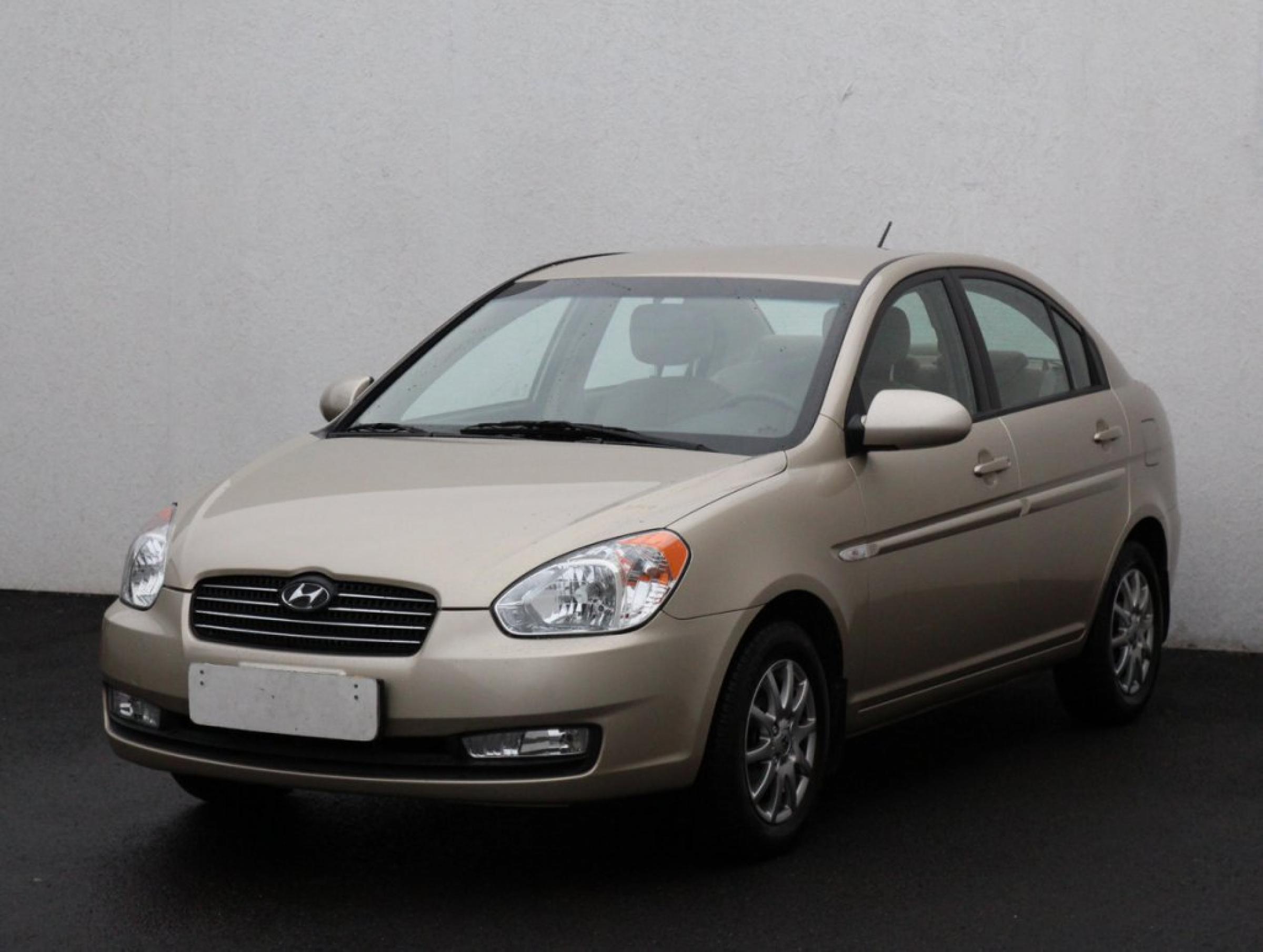 Hyundai Accent, 2008 - pohled č. 3