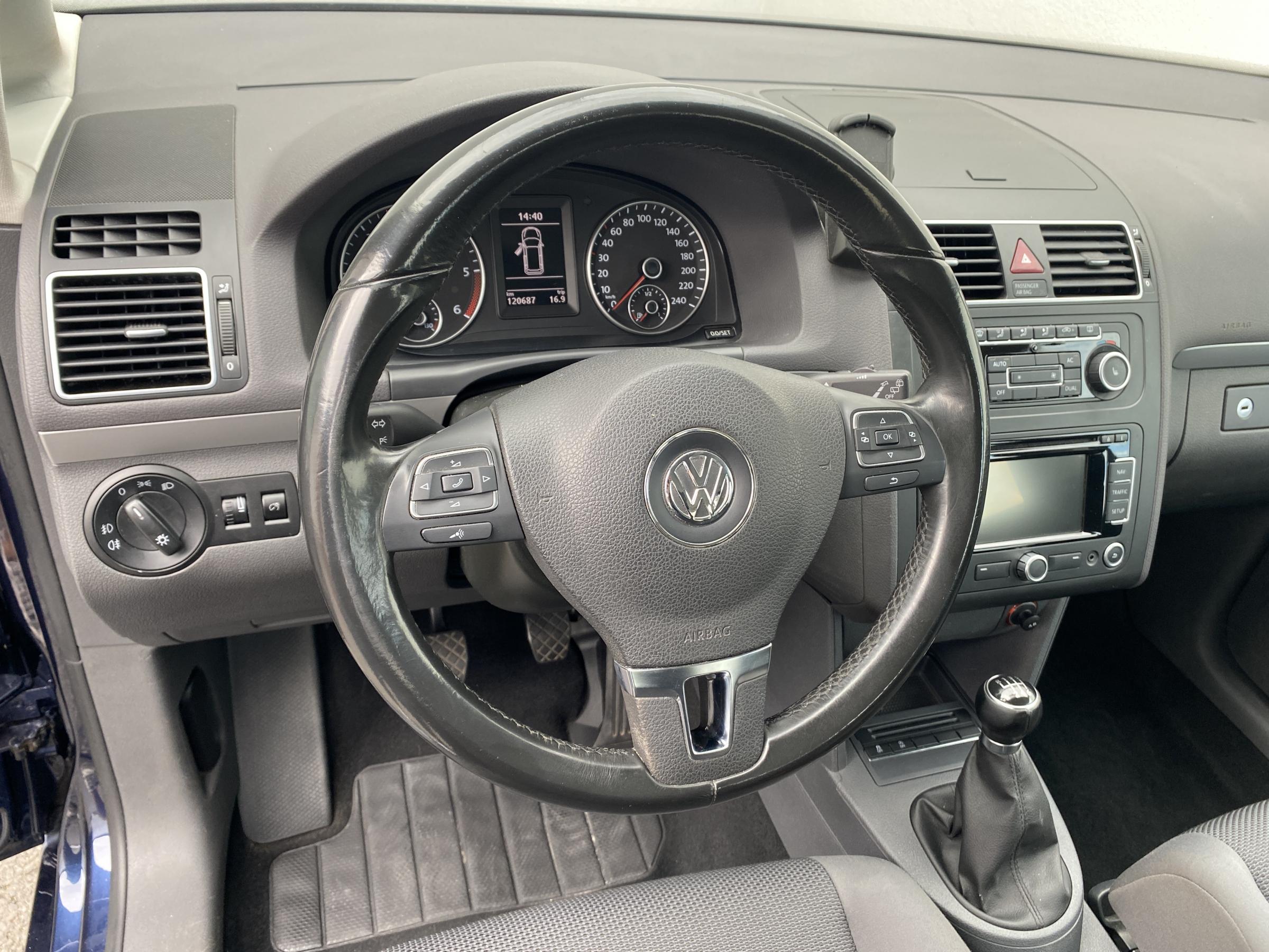 Volkswagen Touran, 2011 - pohled č. 14