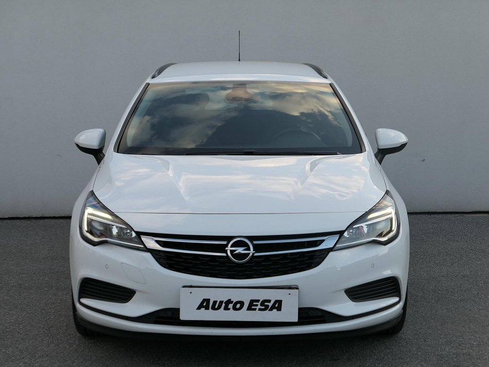 Opel Astra 1.4T 