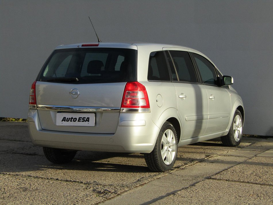 Opel Zafira 1.7 CDTi  7míst