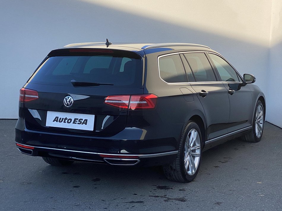 Volkswagen Passat 2.0 TDi Highline