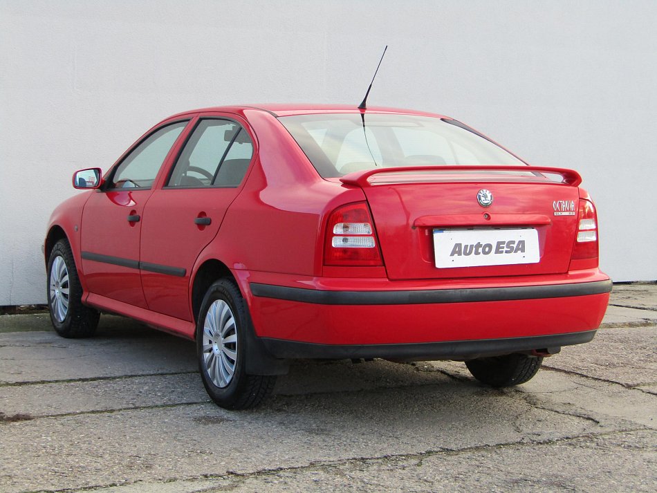 Škoda Octavia 2.0i 