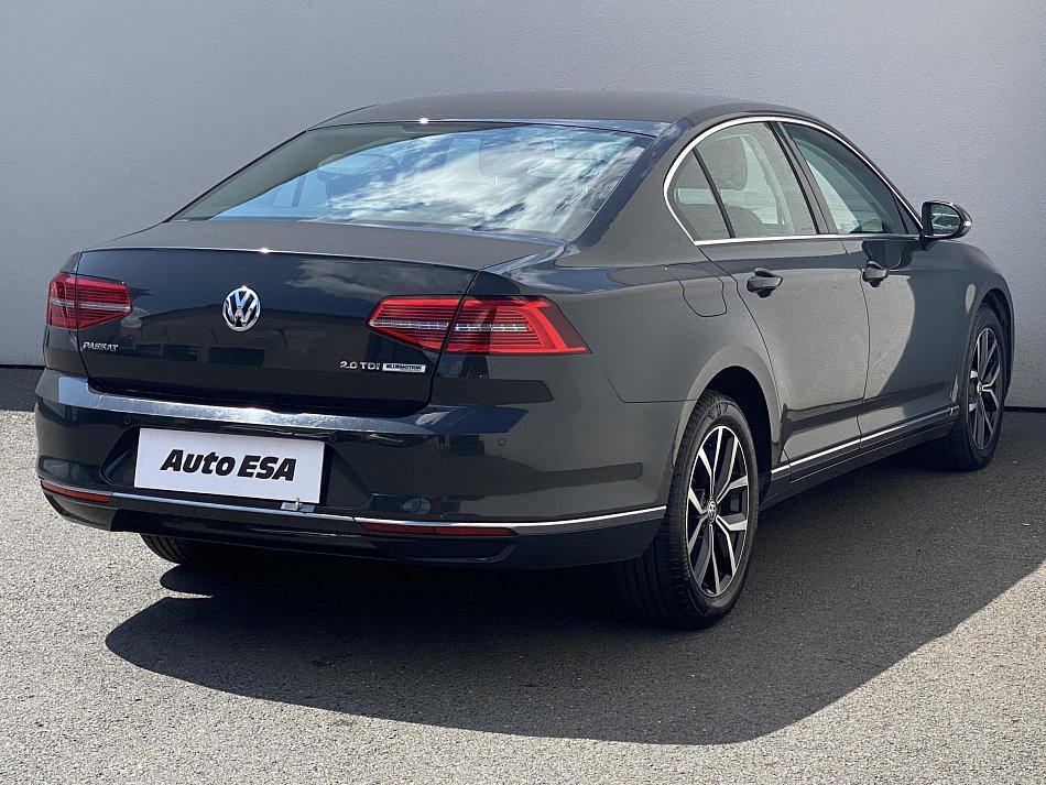 Volkswagen Passat 2.0TDi Highline