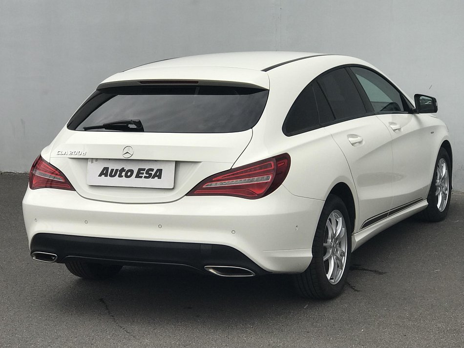 Mercedes-Benz CLA 2.2 D 