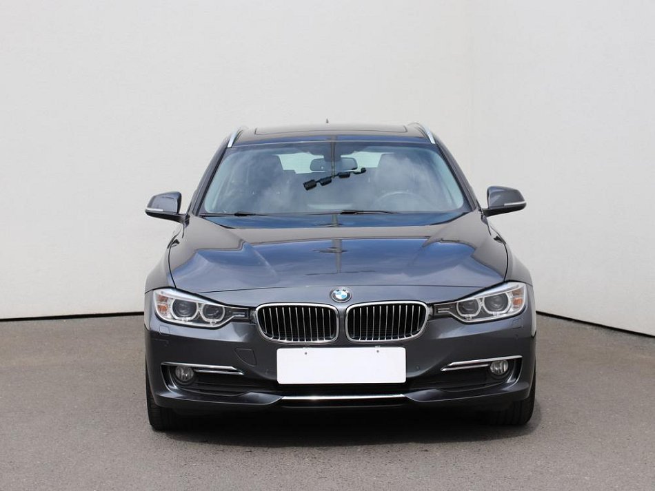 BMW Řada 3 3.0i  335i xDrive