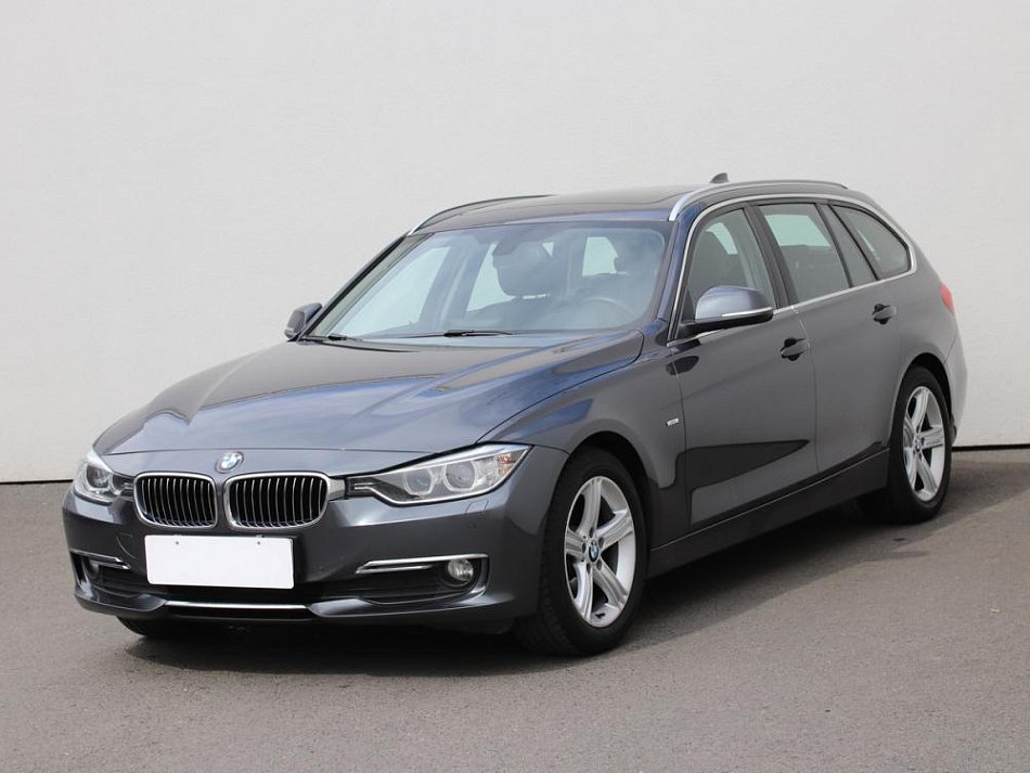 BMW Řada 3 3.0i  335i xDrive