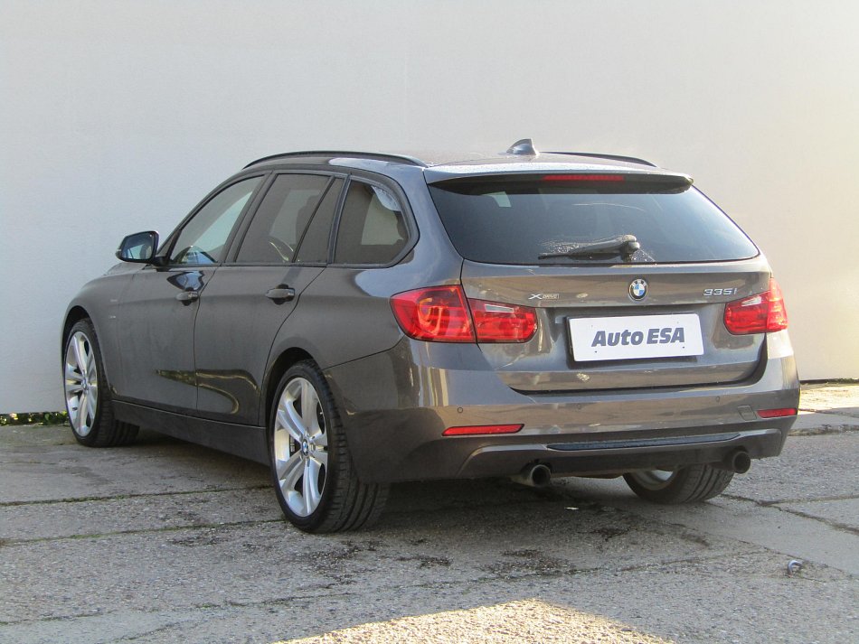 BMW Řada 3 3.0i  335i xDrive