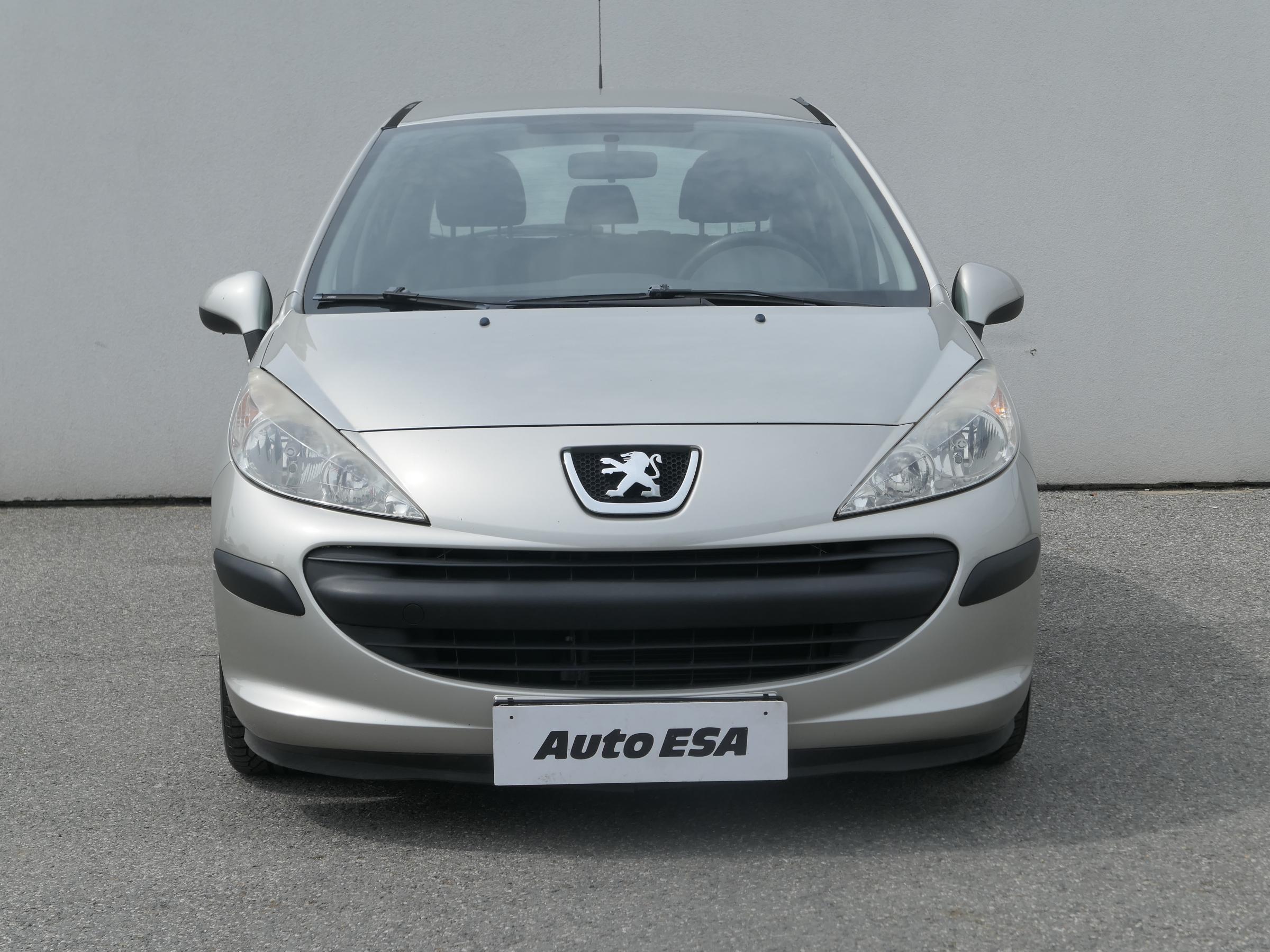 Peugeot 207, 2007 - pohled č. 2