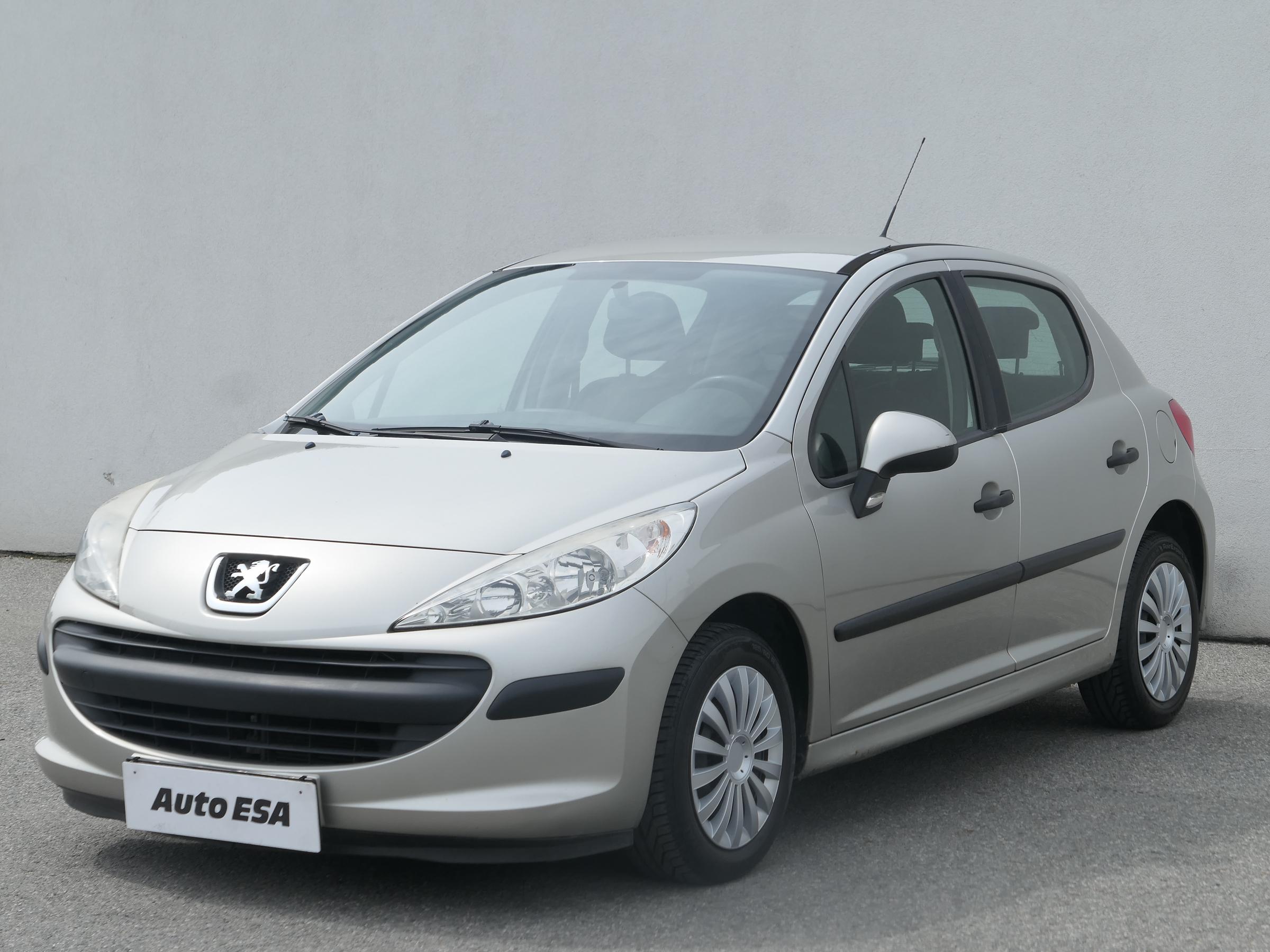 Peugeot 207, 2007 - pohled č. 3