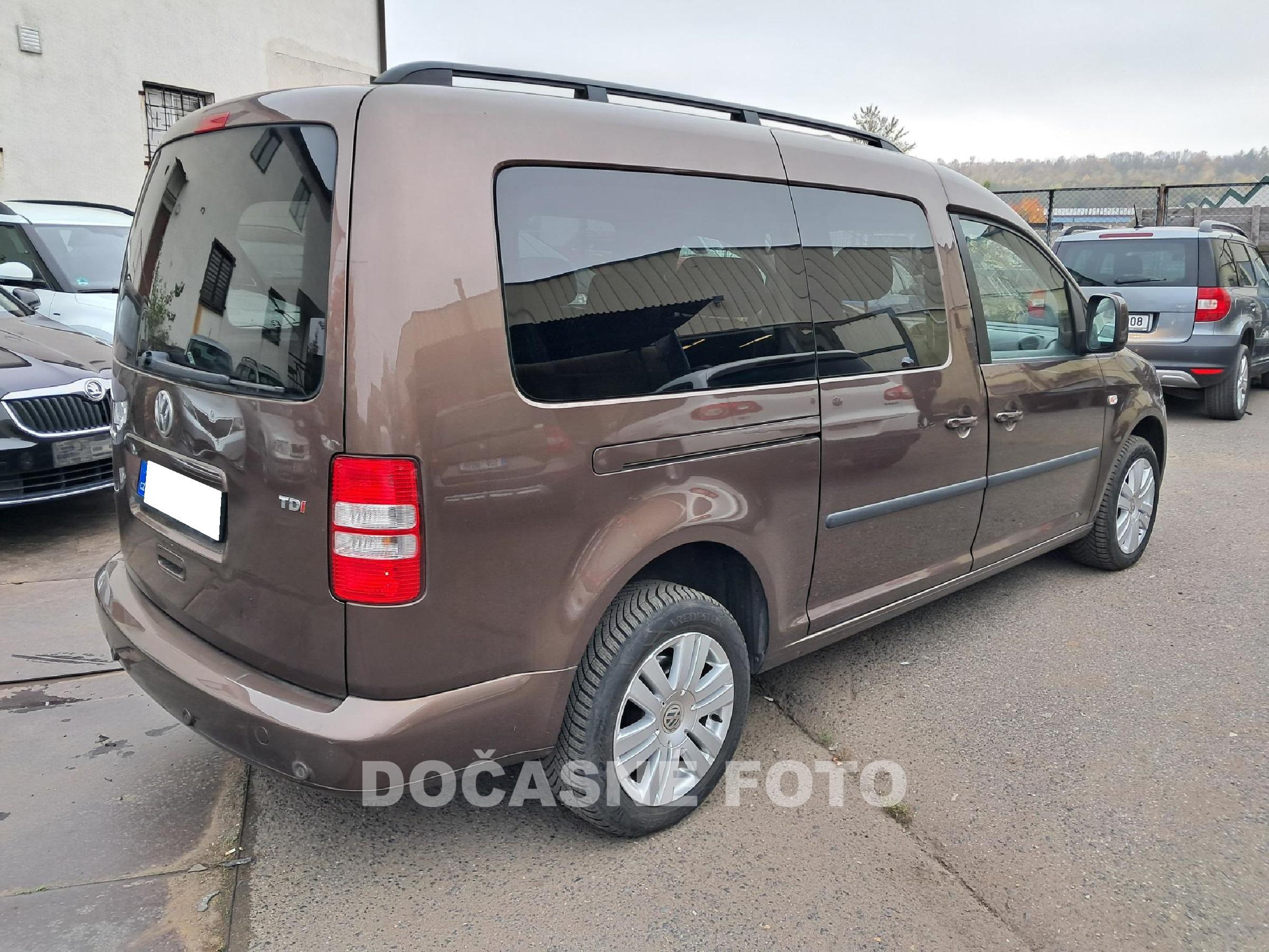 Volkswagen Caddy, 2011 - pohled č. 3