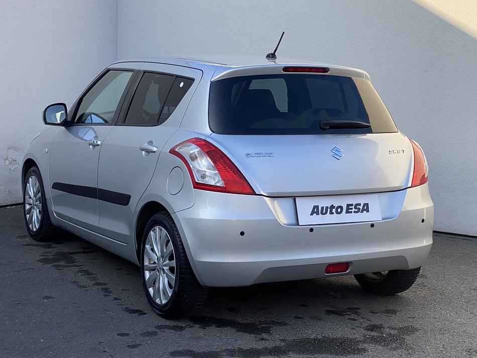 Suzuki Swift 1.2 VVT GLX