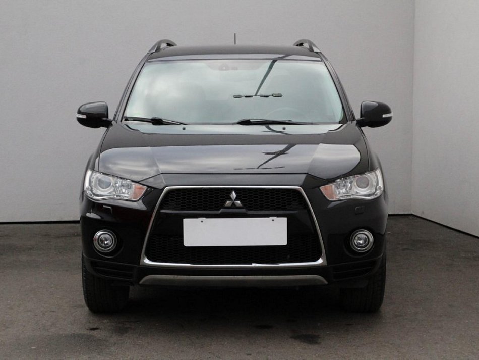 Mitsubishi Outlander 2.2 