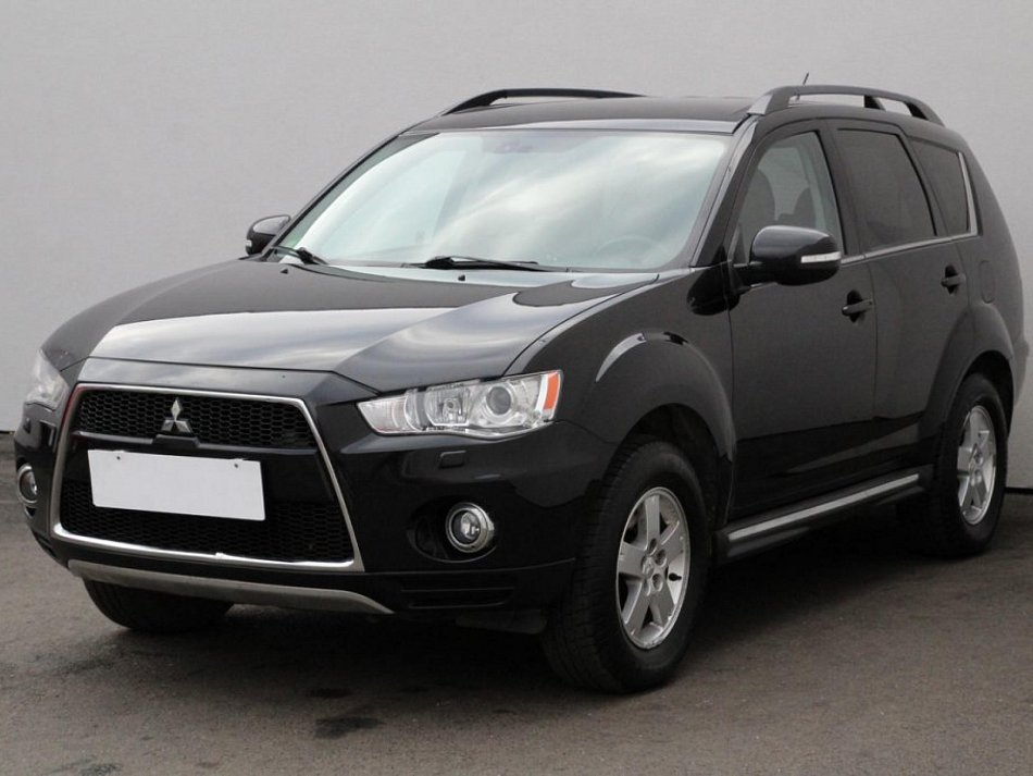 Mitsubishi Outlander 2.2 