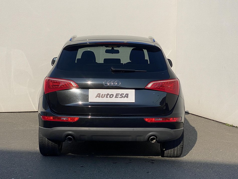 Audi Q5 3.0 TDi S-line quattro