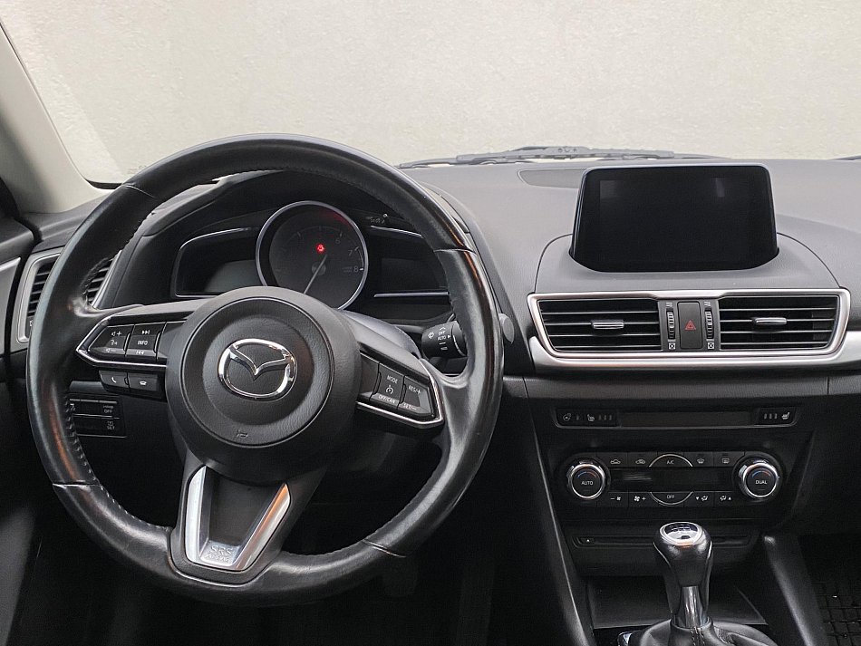 Mazda 3 2.0 i Sport