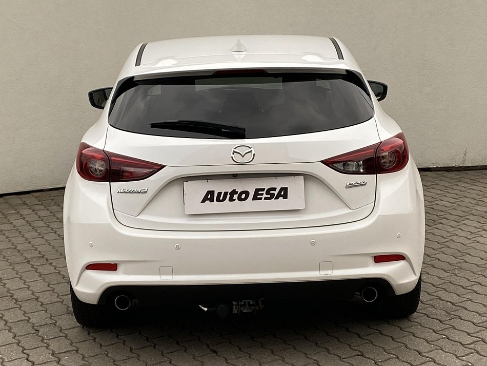 Mazda 3 2.0 i Sport