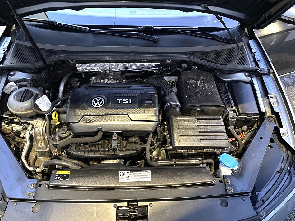 Volkswagen Passat 1.8 TSi Highline