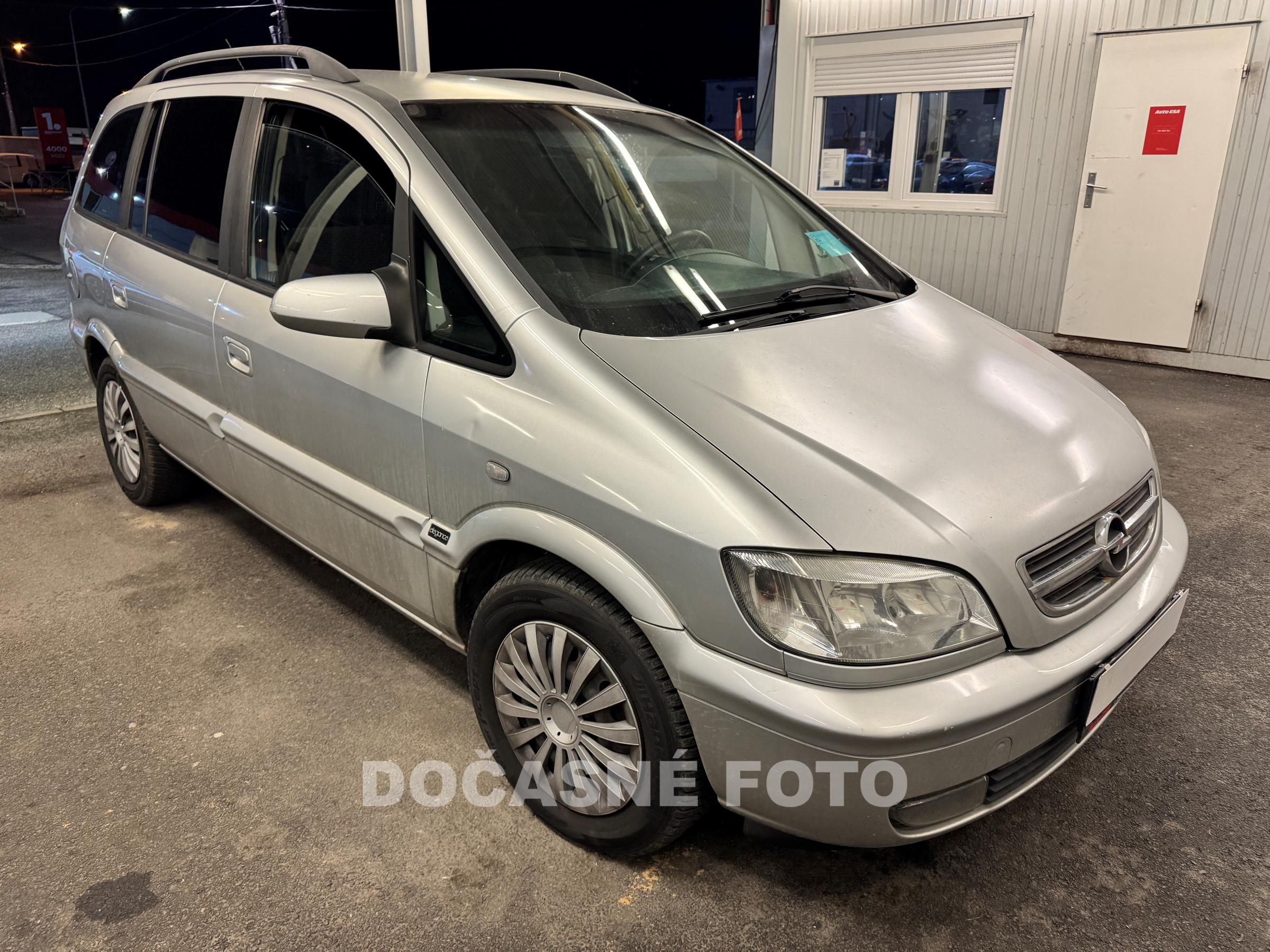 Opel Zafira, 2005