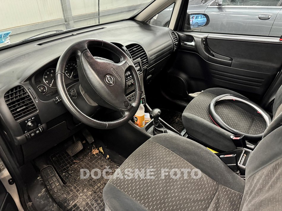 Opel Zafira 1.8i 