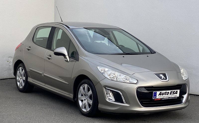 Peugeot 308 1.6 VTi 