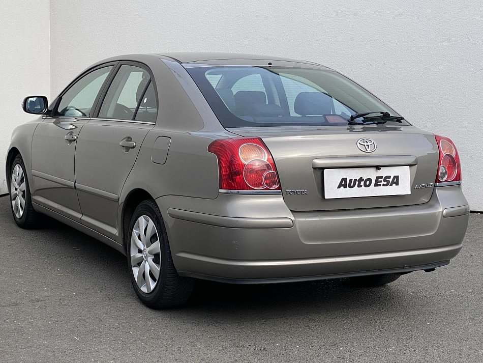 Toyota Avensis 1.8 VVTi 