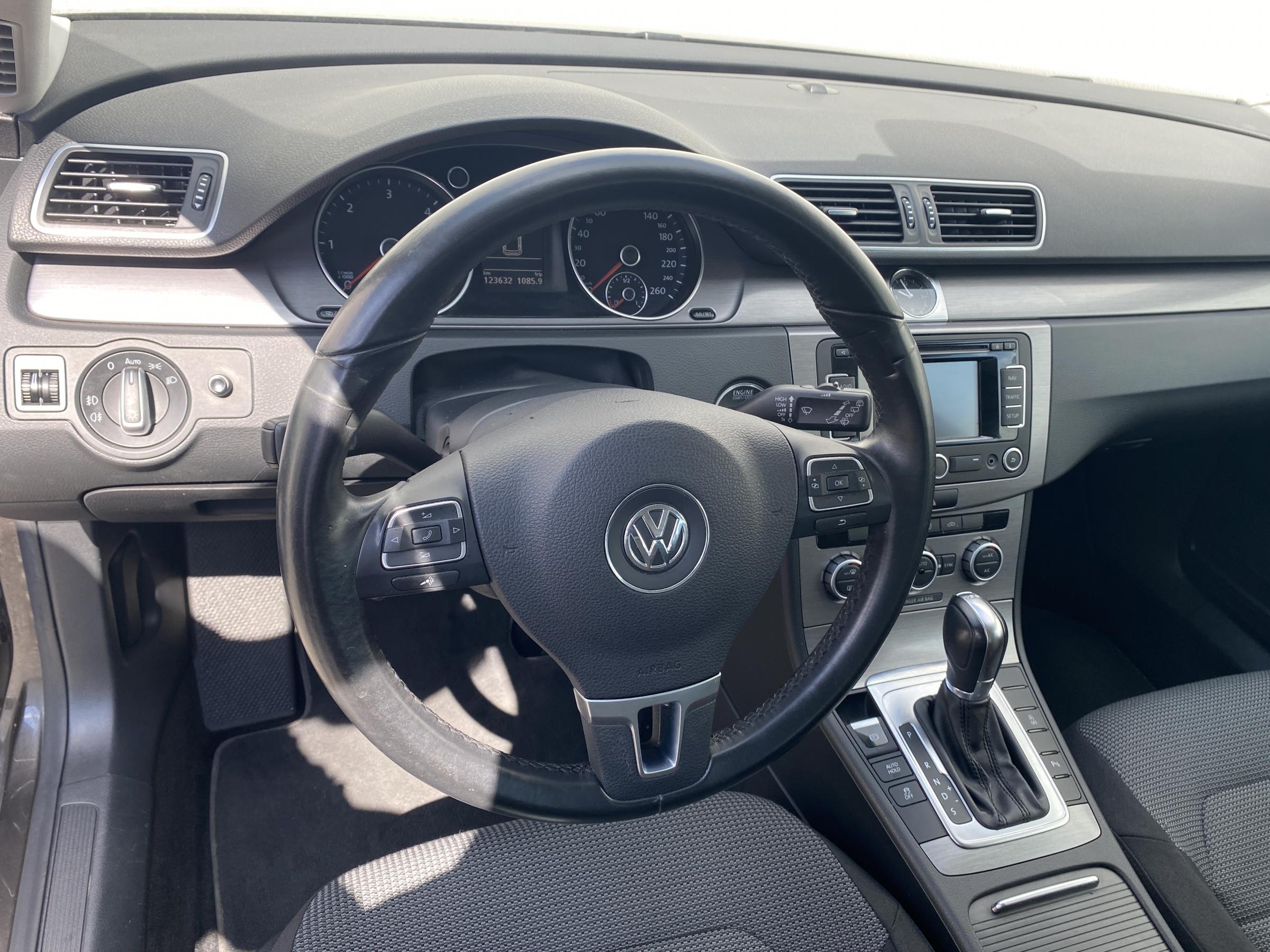 Volkswagen Passat, 2013 - pohled č. 15