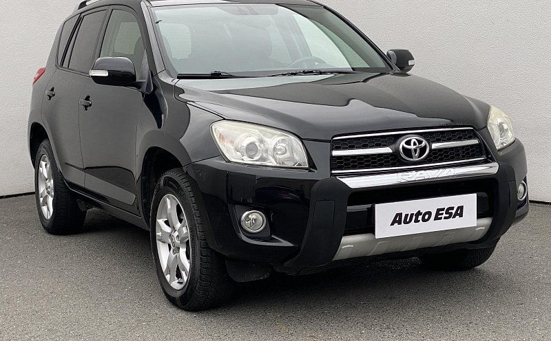 Toyota RAV4 2.2D  4x4