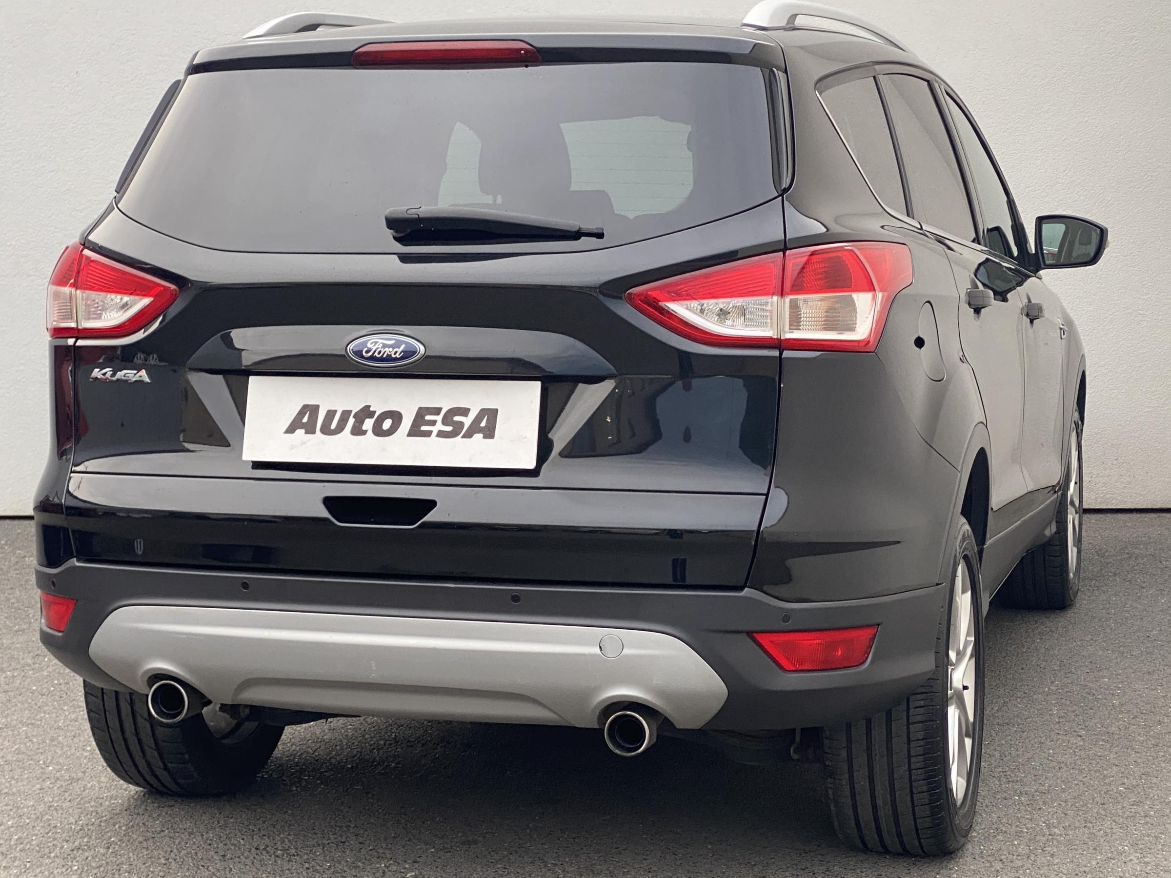 Ford Kuga, 2013 - pohled č. 4