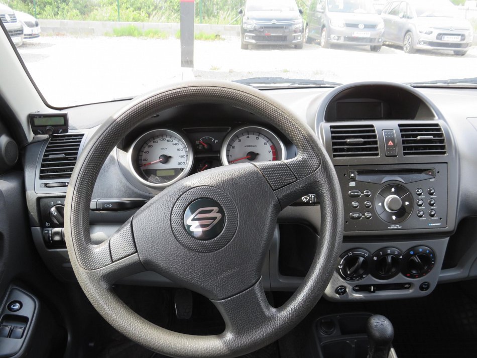 Suzuki Ignis 1.3i 