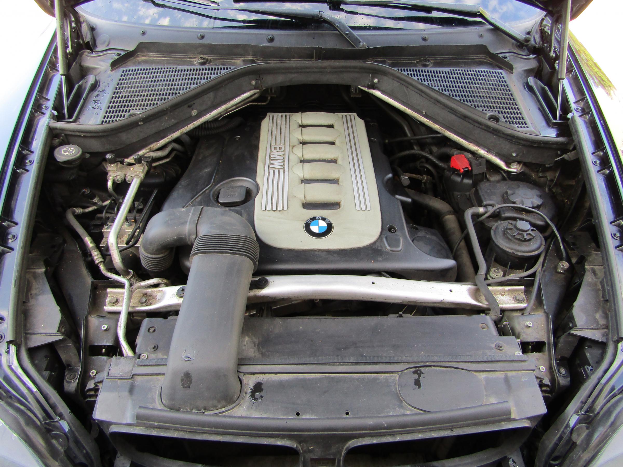 BMW X5, 2009 - pohled č. 7