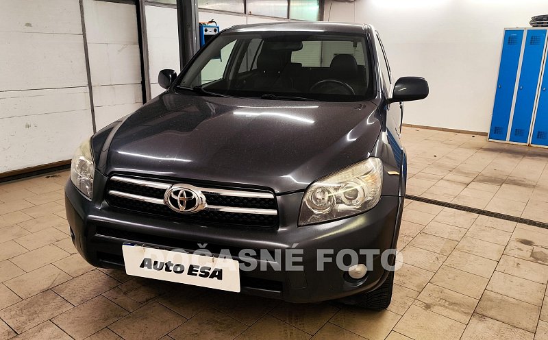 Toyota RAV4 2.2D-CAT  4x4