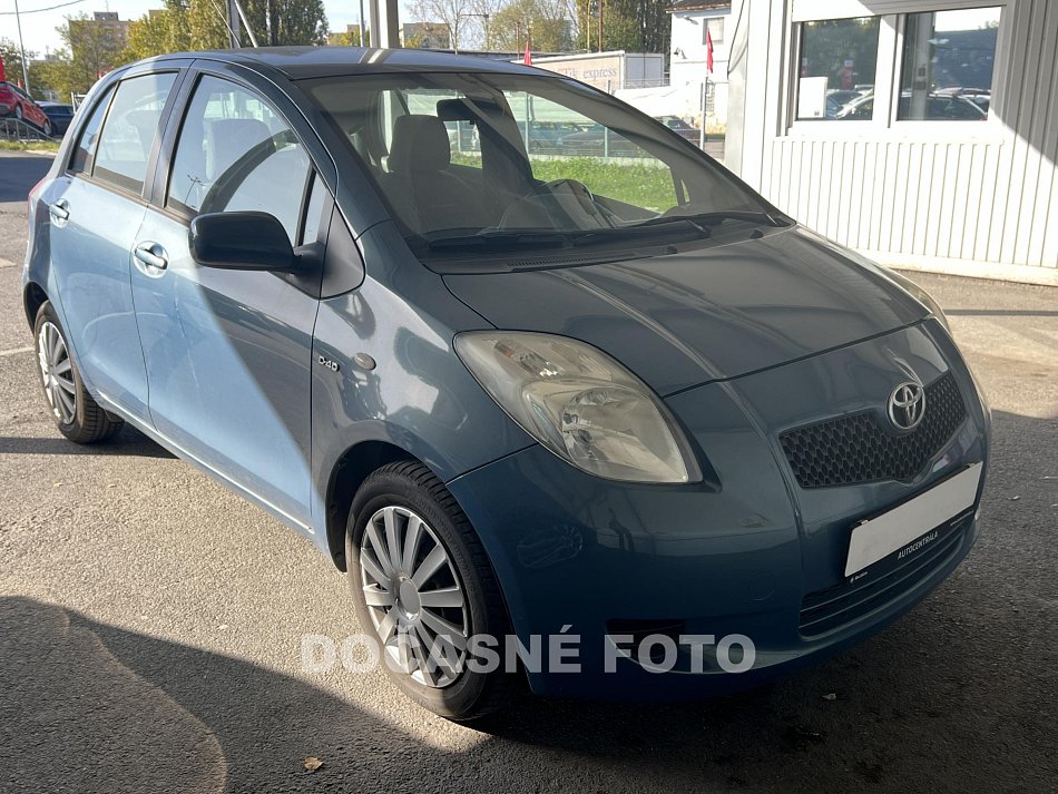 Toyota Yaris 1.0 i 