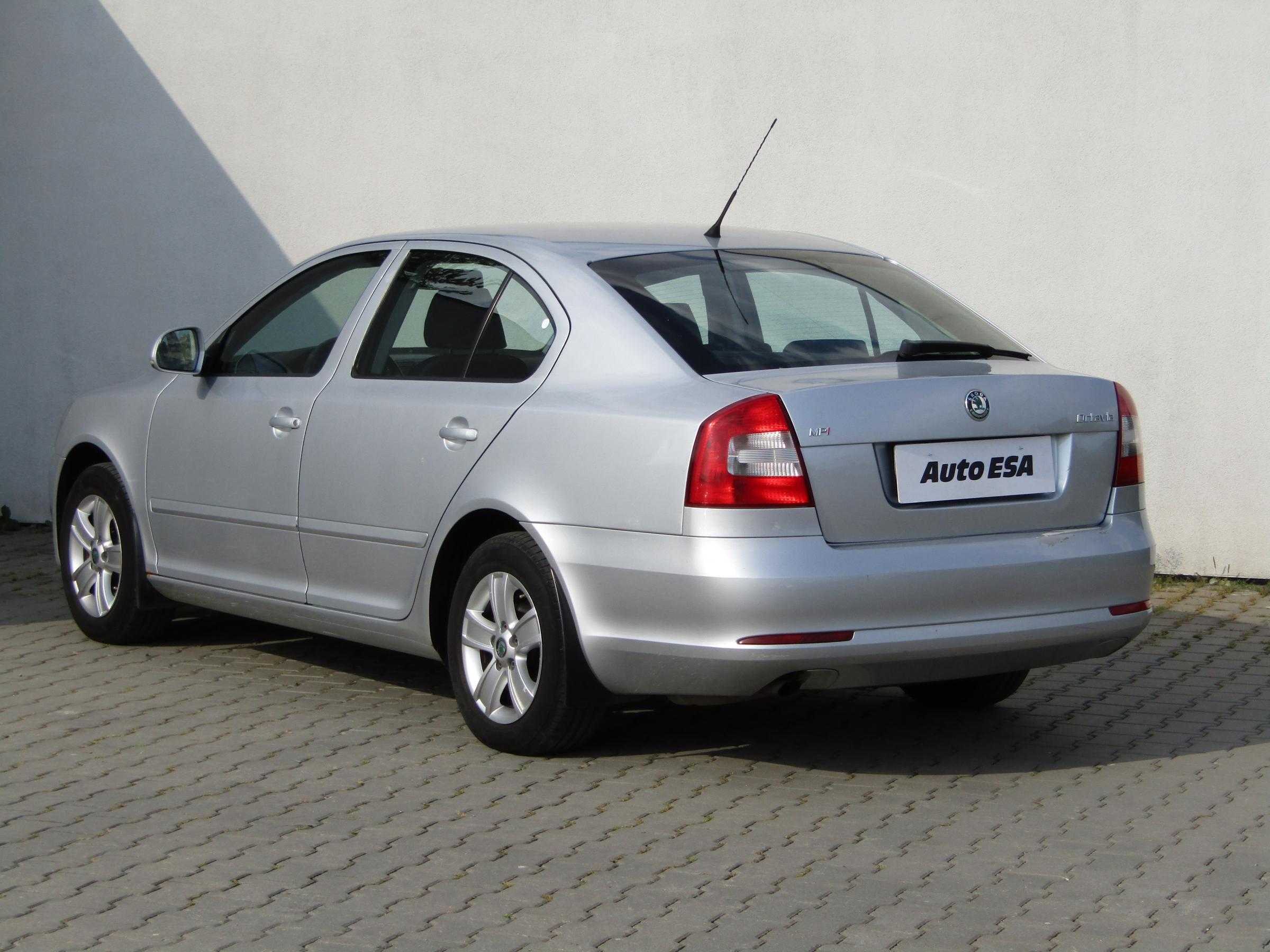 Škoda Octavia II, 2009 - pohled č. 6