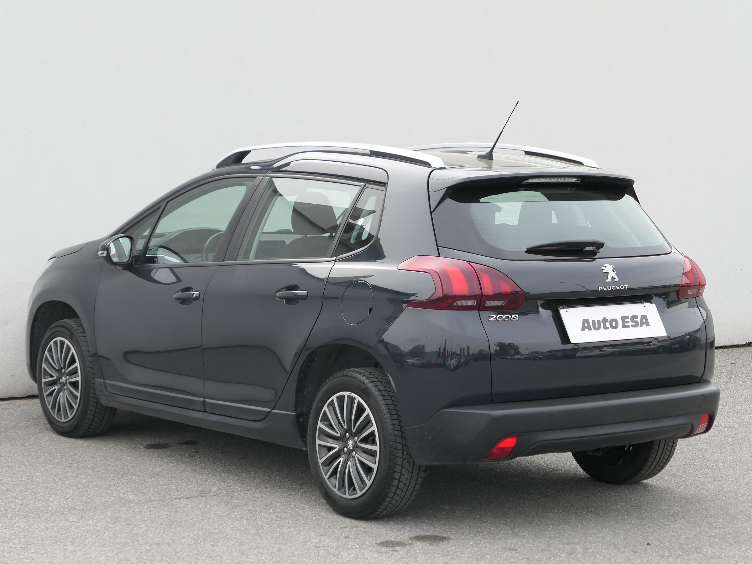 Peugeot 2008, 2019 - pohled č. 4
