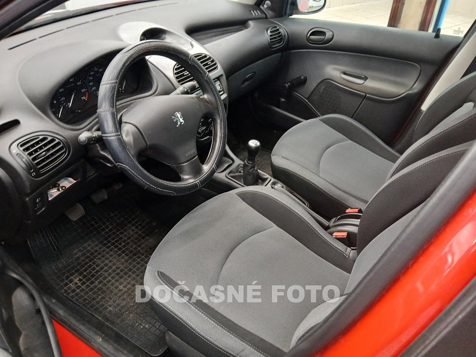 Peugeot 206 1.4 i 