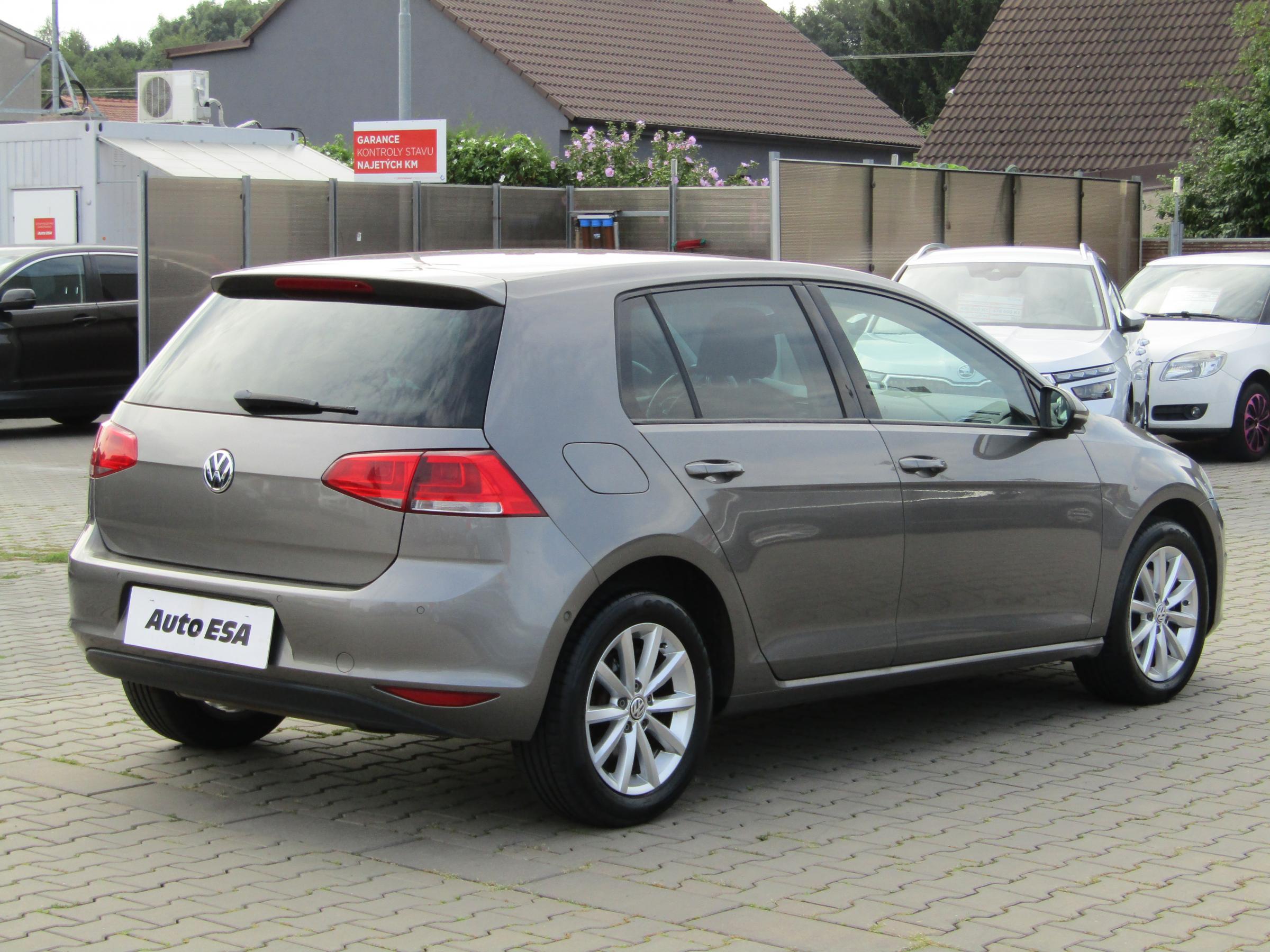 Volkswagen Golf, 2013 - pohled č. 4